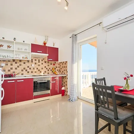 Baro Apartment Maranovici